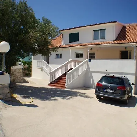 Apartment In With Sea View, Terrace, Air Conditioning, W-lan 5026-1 Murter