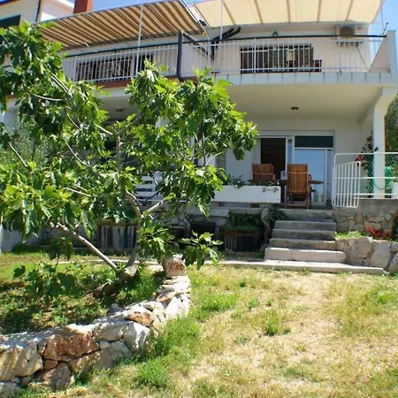 In With Sea View, Terrace, Air Conditioning, W-lan 5026-1 * Murter