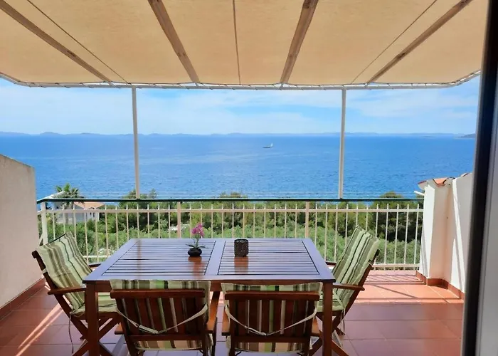 In With Sea View, Terrace, Air Conditioning, W-lan 5026-1 Murter