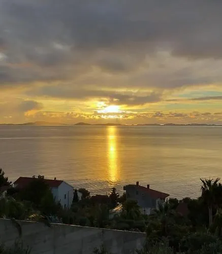 In With Sea View, Terrace, Air Conditioning, W-lan 5026-1 Appartement Murter