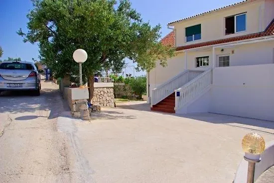 In With Sea View, Terrace, Air Conditioning, W-lan 5026-1 Appartamento